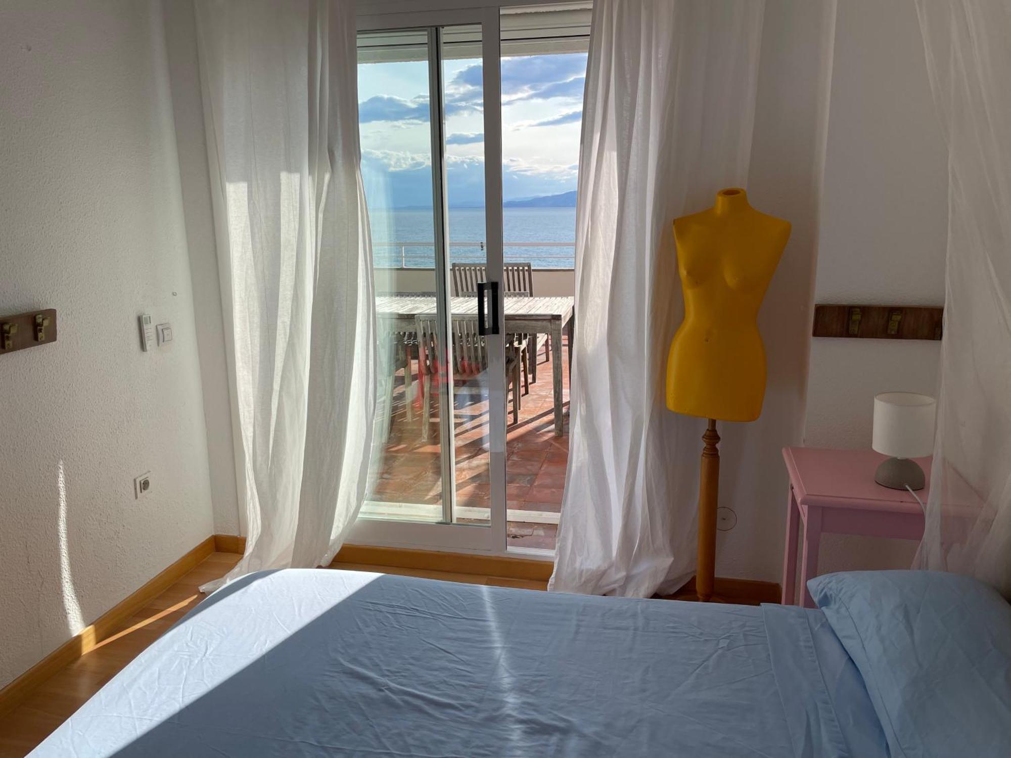 Apartamento Rits Beachfront 萨洛 外观 照片